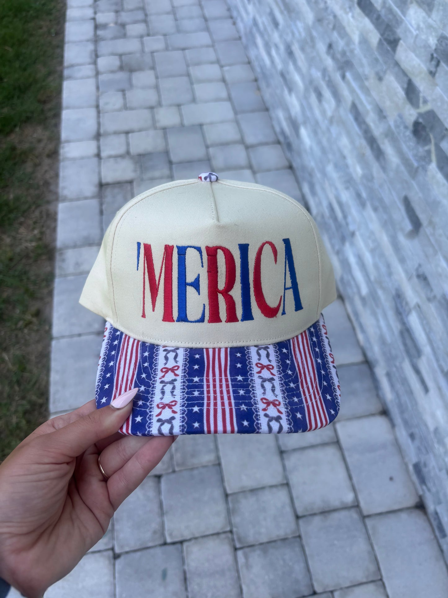 ‘MERICA hat with detailed brim embroidered