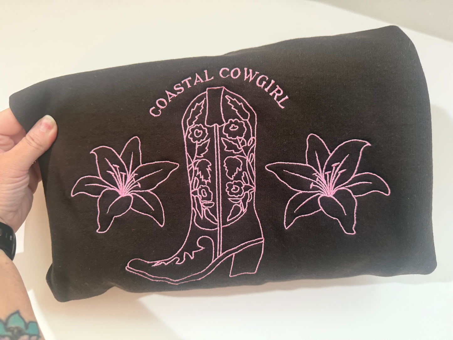 Coastal Cowgirl Embroidered sweatshirt
